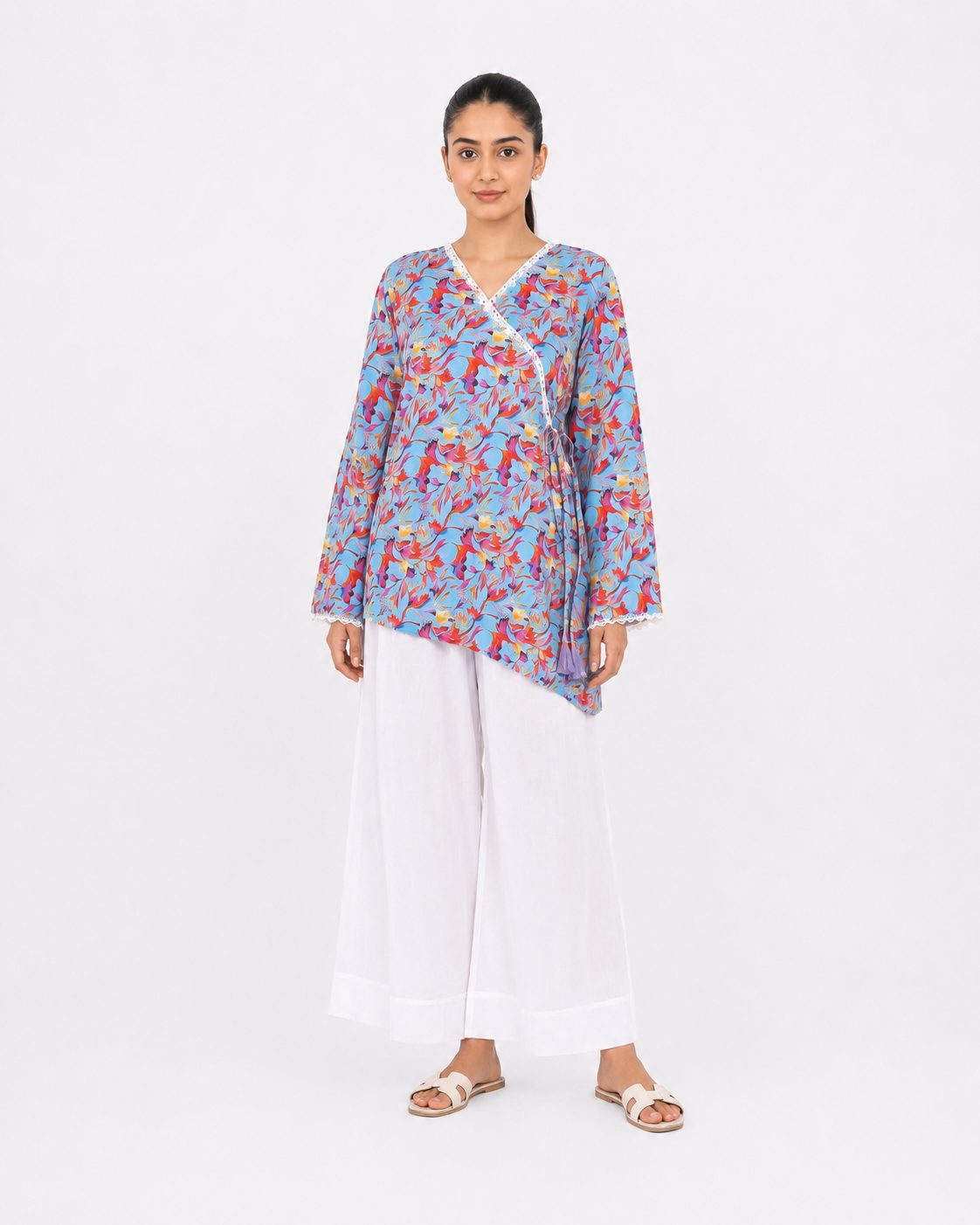 A symmetrical kurti set